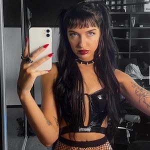 Meet your Posher, Jami